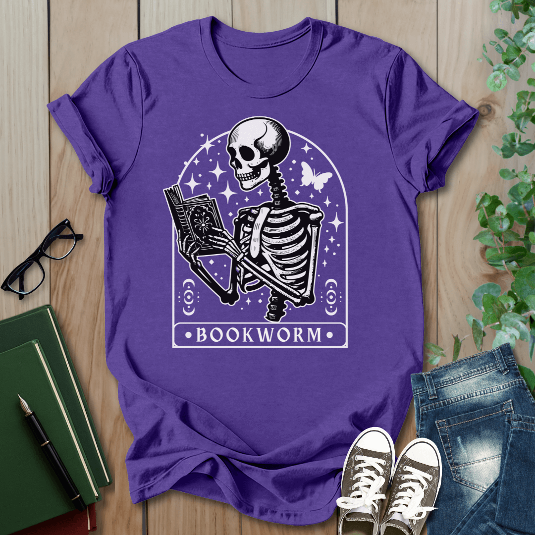 Skeleton Bookworm Graphic - T-Shirt