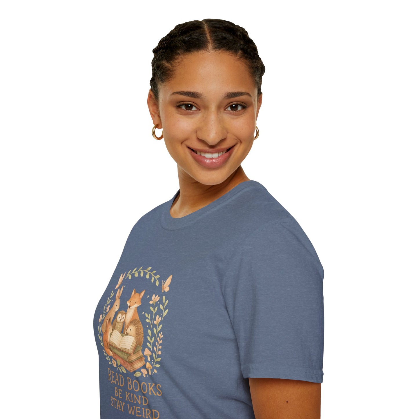 Read Books, Be Kind, Stay Wierd - T-Shirt