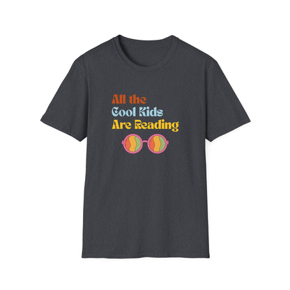 All The Cool Kids Are Reading - T-Shirt
