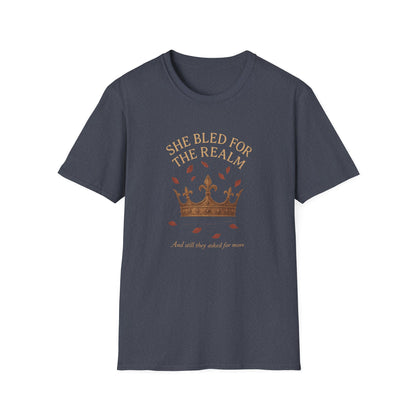 Romantasy She Bled For The Realm - T-Shirt