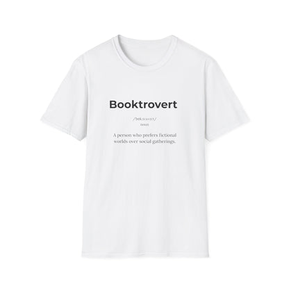 Booktrovert Definition - T-Shirt