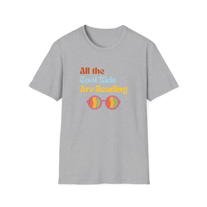 All The Cool Kids Are Reading - T-Shirt