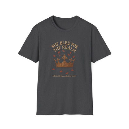 Romantasy She Bled For The Realm - T-Shirt