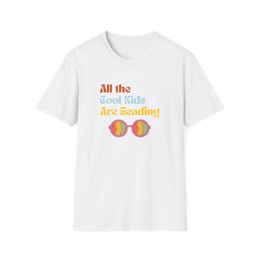 All The Cool Kids Are Reading - T-Shirt