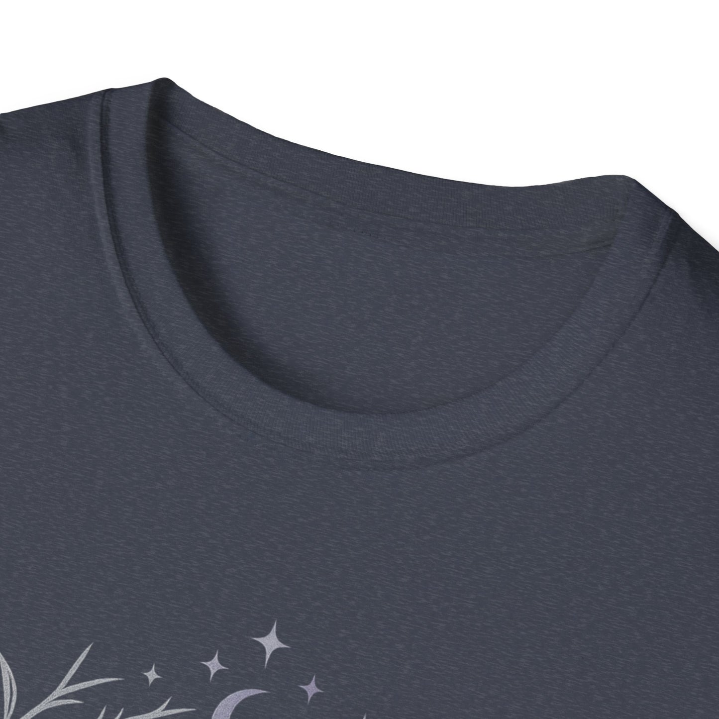 Romantasy Swords & Stars- T-Shirt