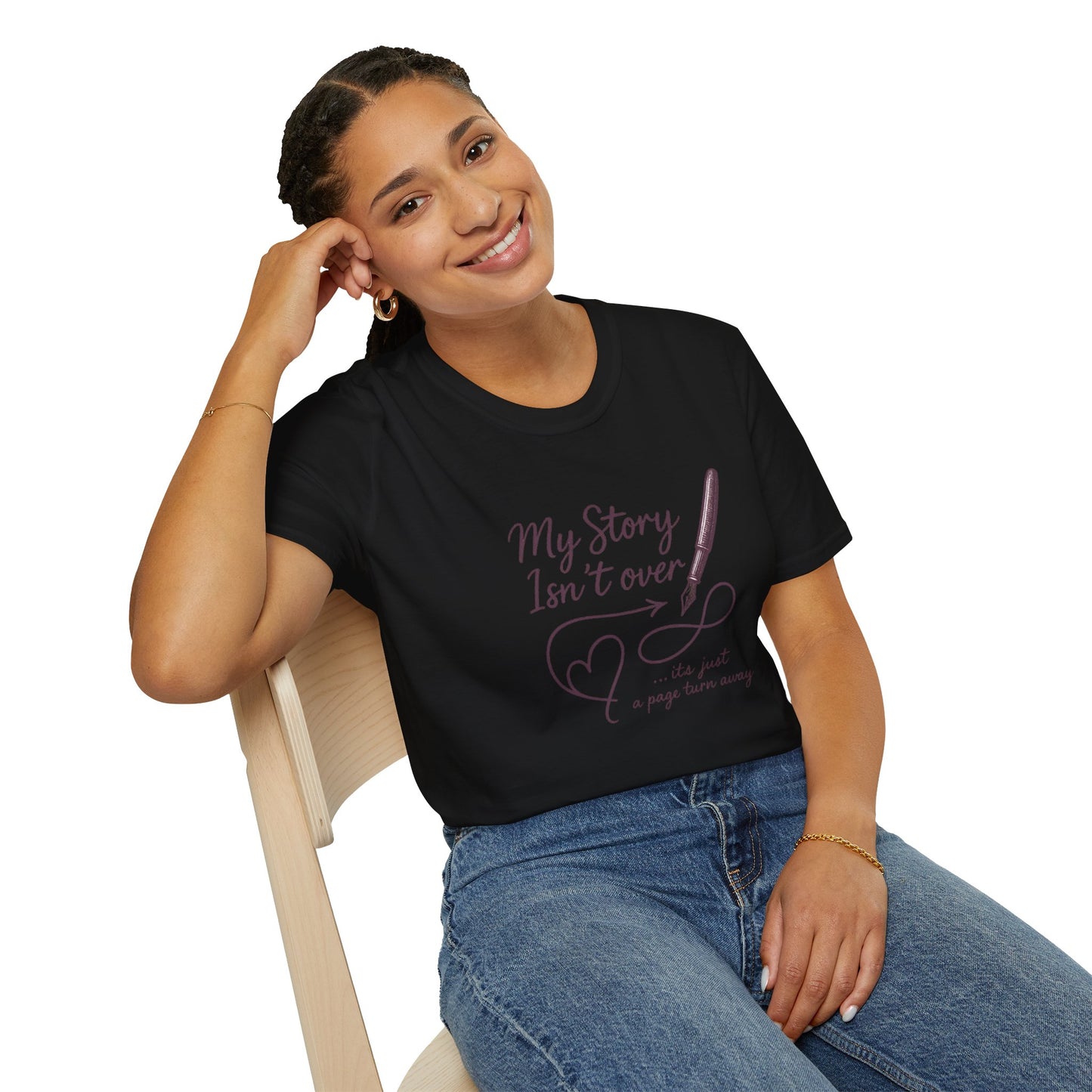 Romantasy My Story Isn't Over - T-Shirt