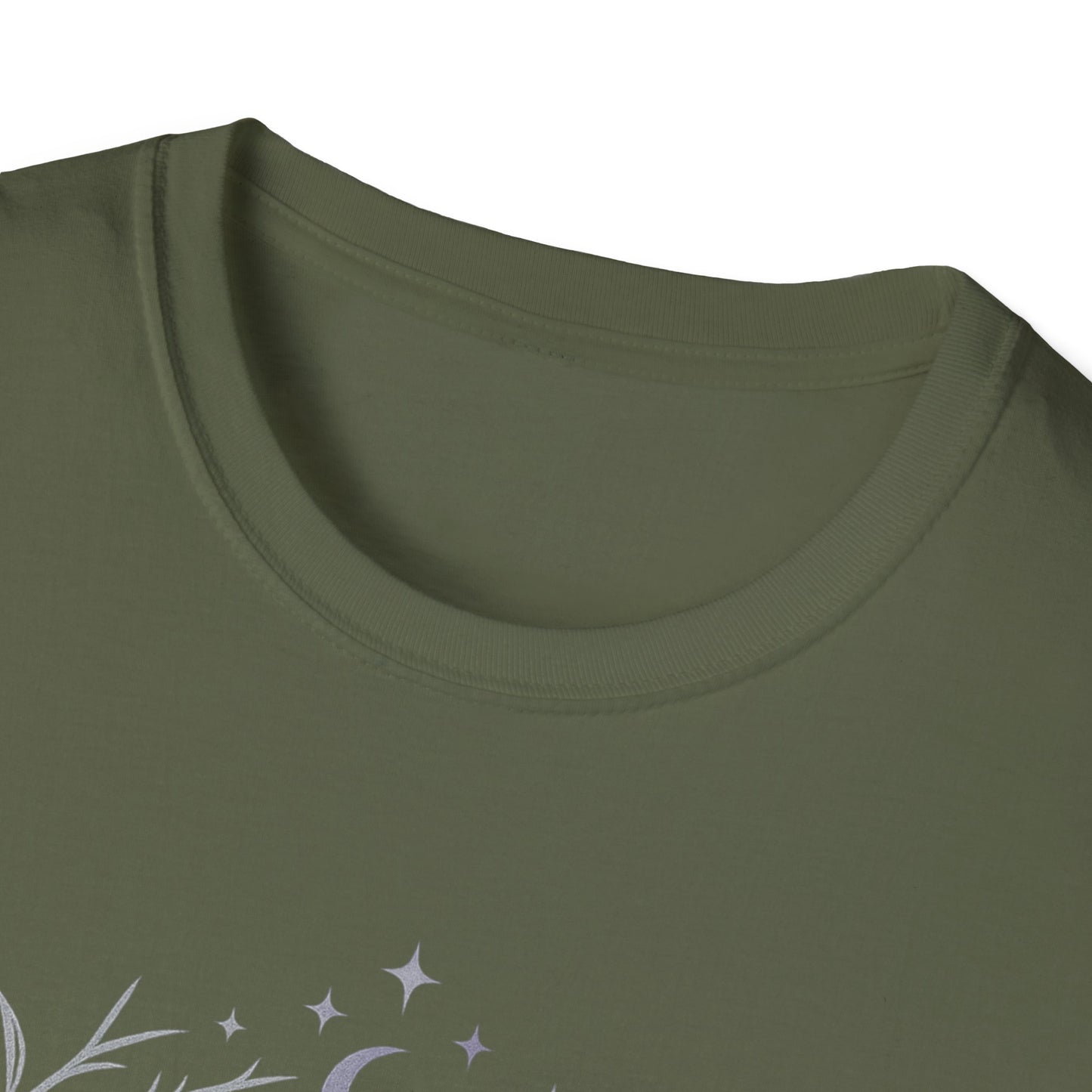 Romantasy Swords & Stars- T-Shirt