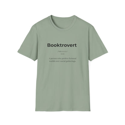 Booktrovert Definition - T-Shirt