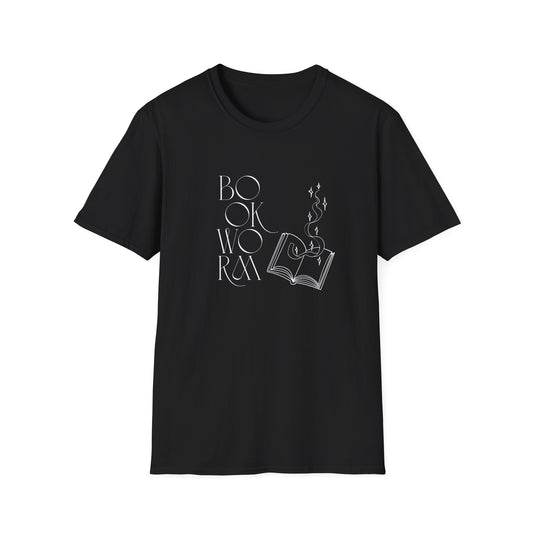 Bookworm Fantasy - T-Shirt