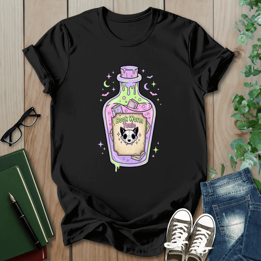 Spooky Book Club, Bookworm Potion - T-Shirt