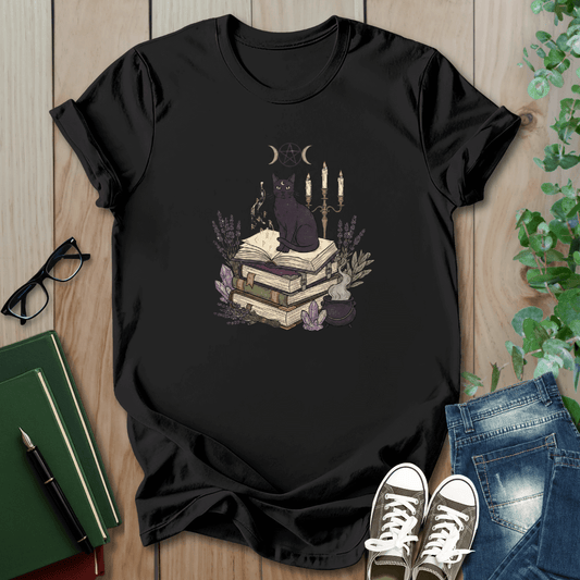 Dark Magical, Cat & Book - T-Shirt