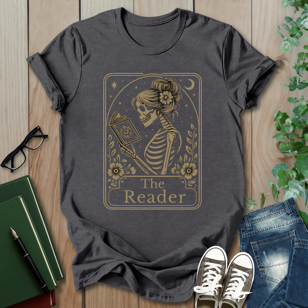 The Reader Tarot Card - Dark Academia T-Shirt