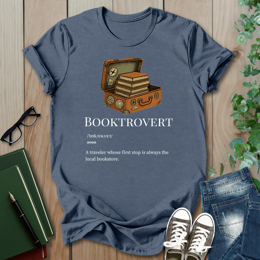 Booktrovert, Traveler Definition - T-Shirt
