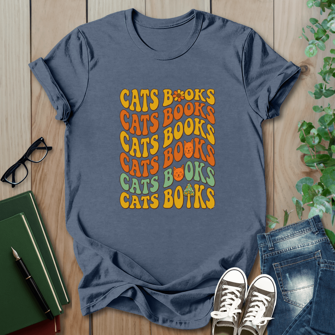 70s Retro, Cats & Books - T-Shirt