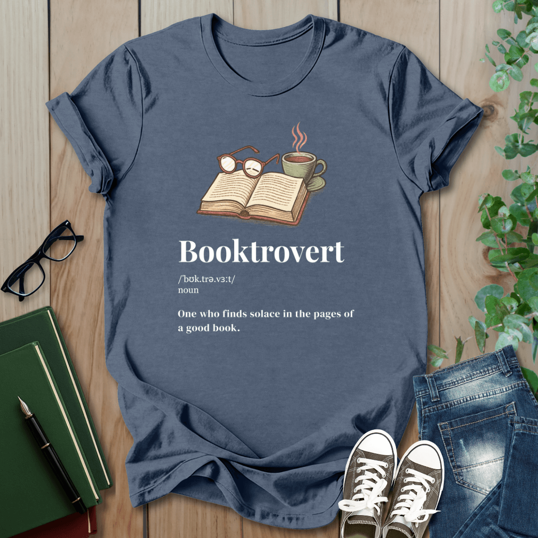 Booktrovert, Cozy Definition - T-Shirt