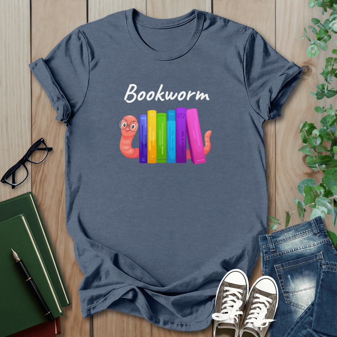 Bookworm Graphic - T-Shirt