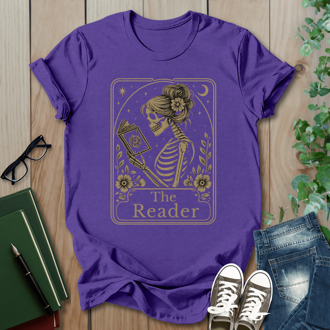 The Reader Tarot Card - Dark Academia T-Shirt