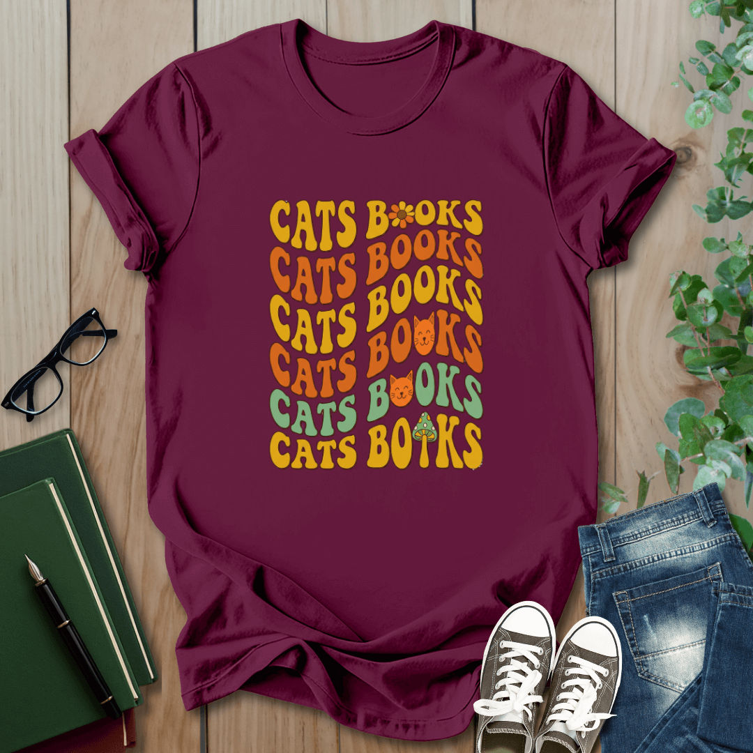 70s Retro, Cats & Books - T-Shirt