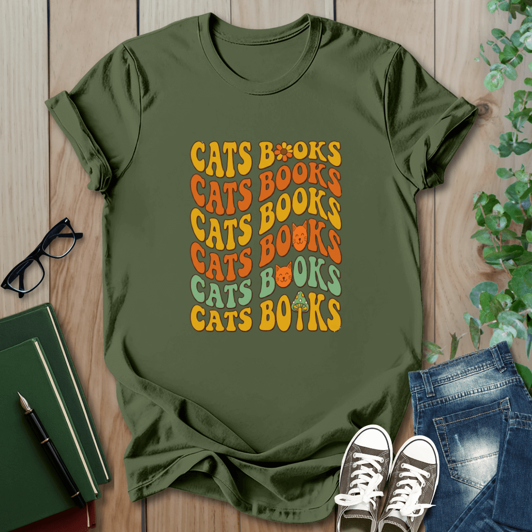 70s Retro, Cats & Books - T-Shirt