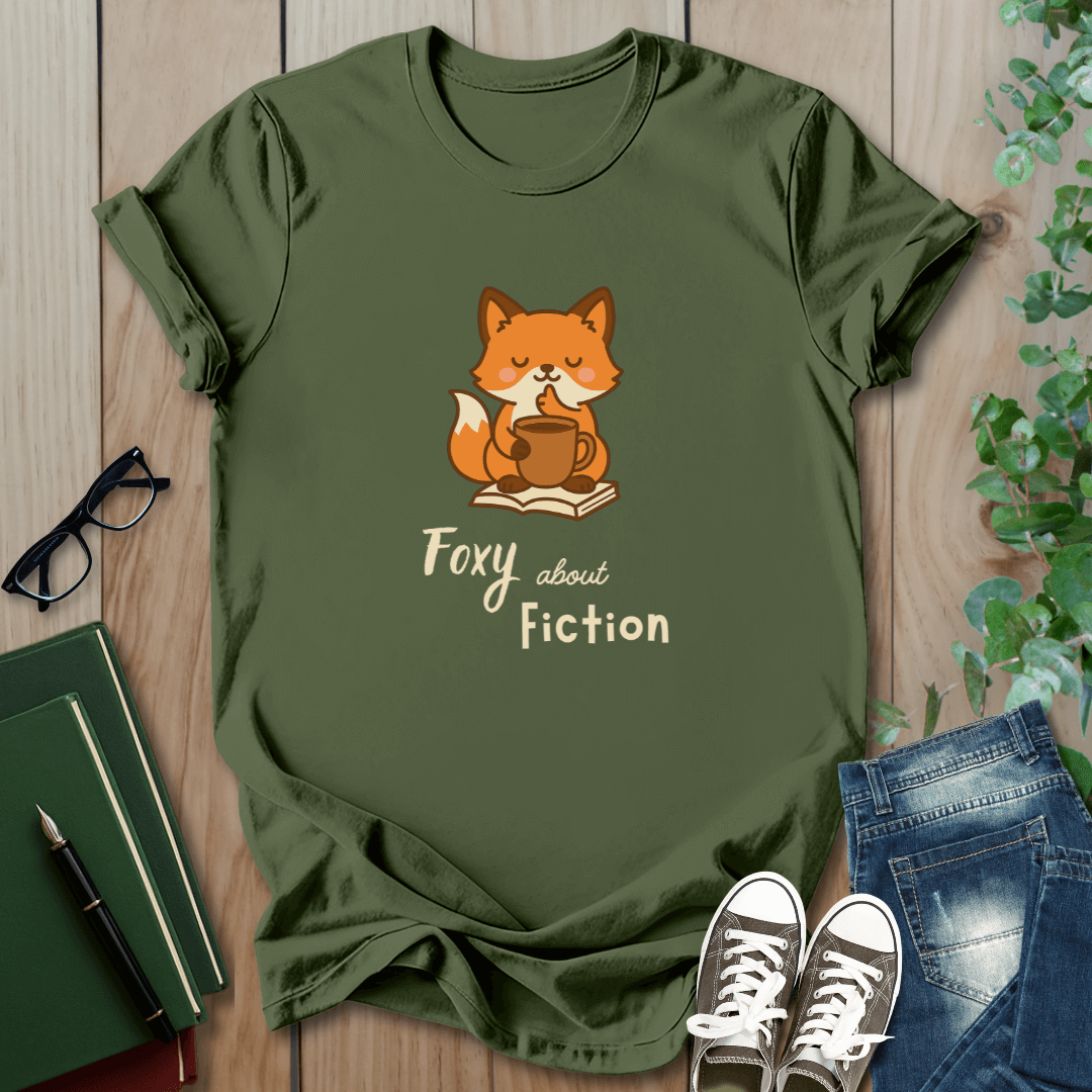 Foxy About Fiction - T-Shirt