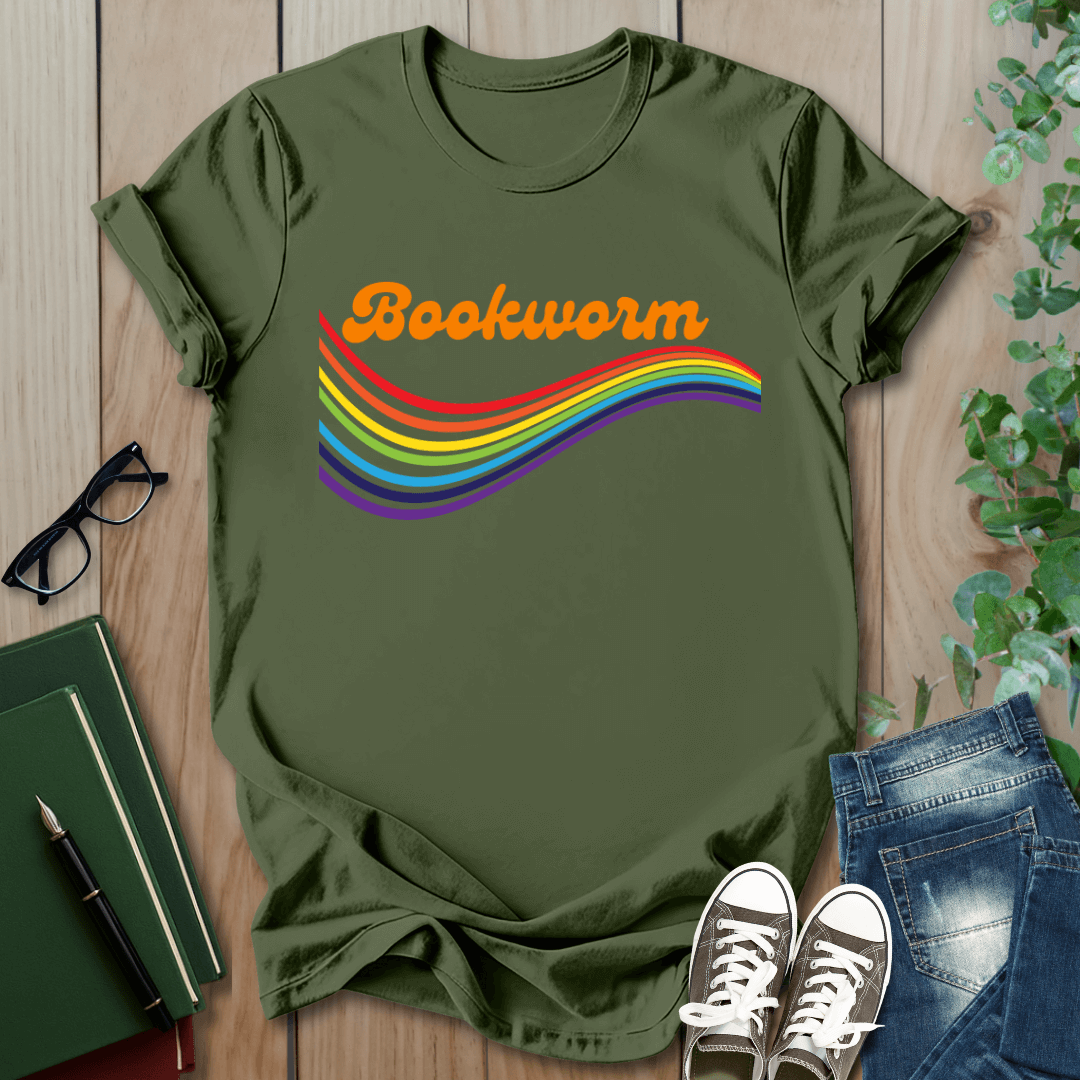 Retro Bookworm - T-Shirt