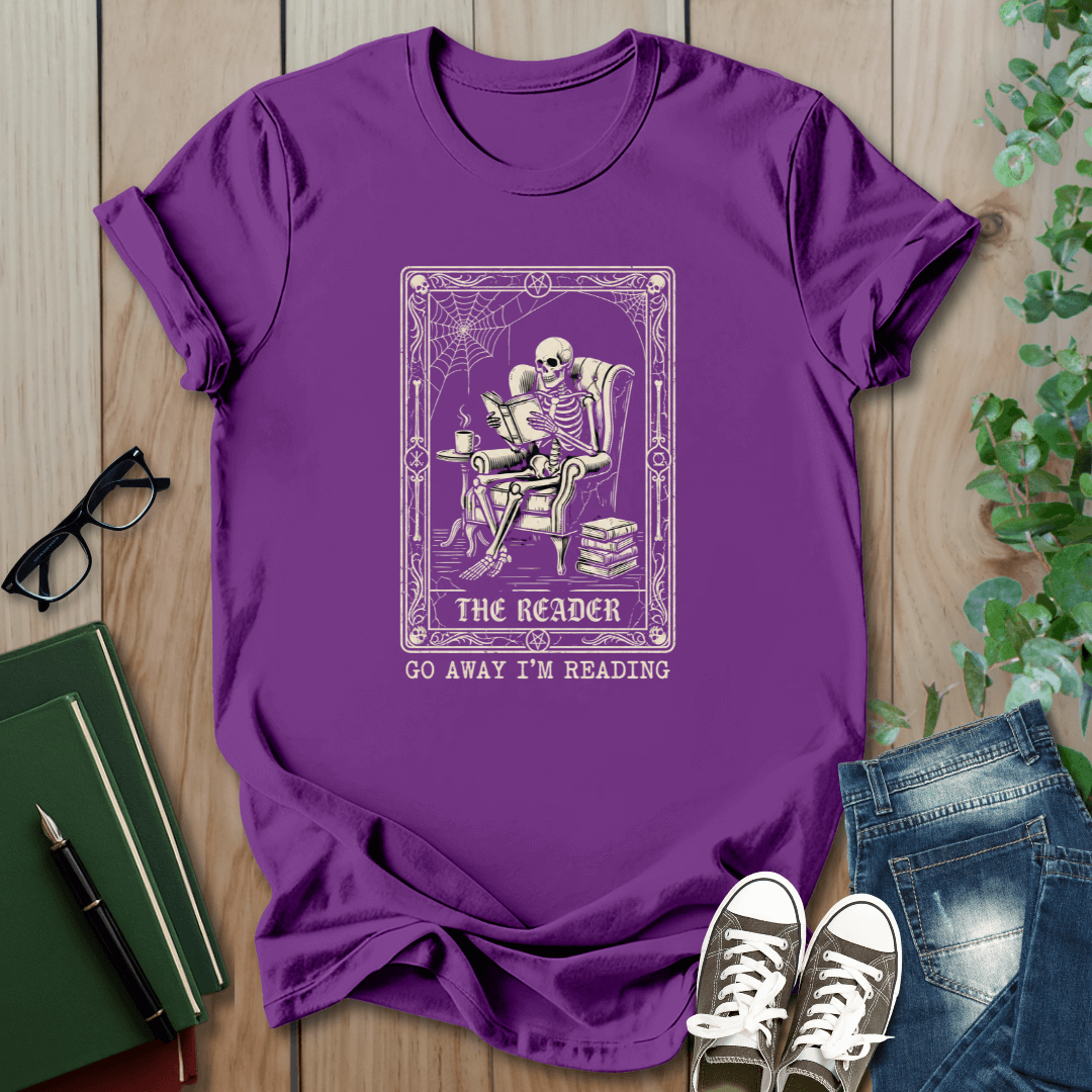 Skeleton, I'm Reading - T-Shirt