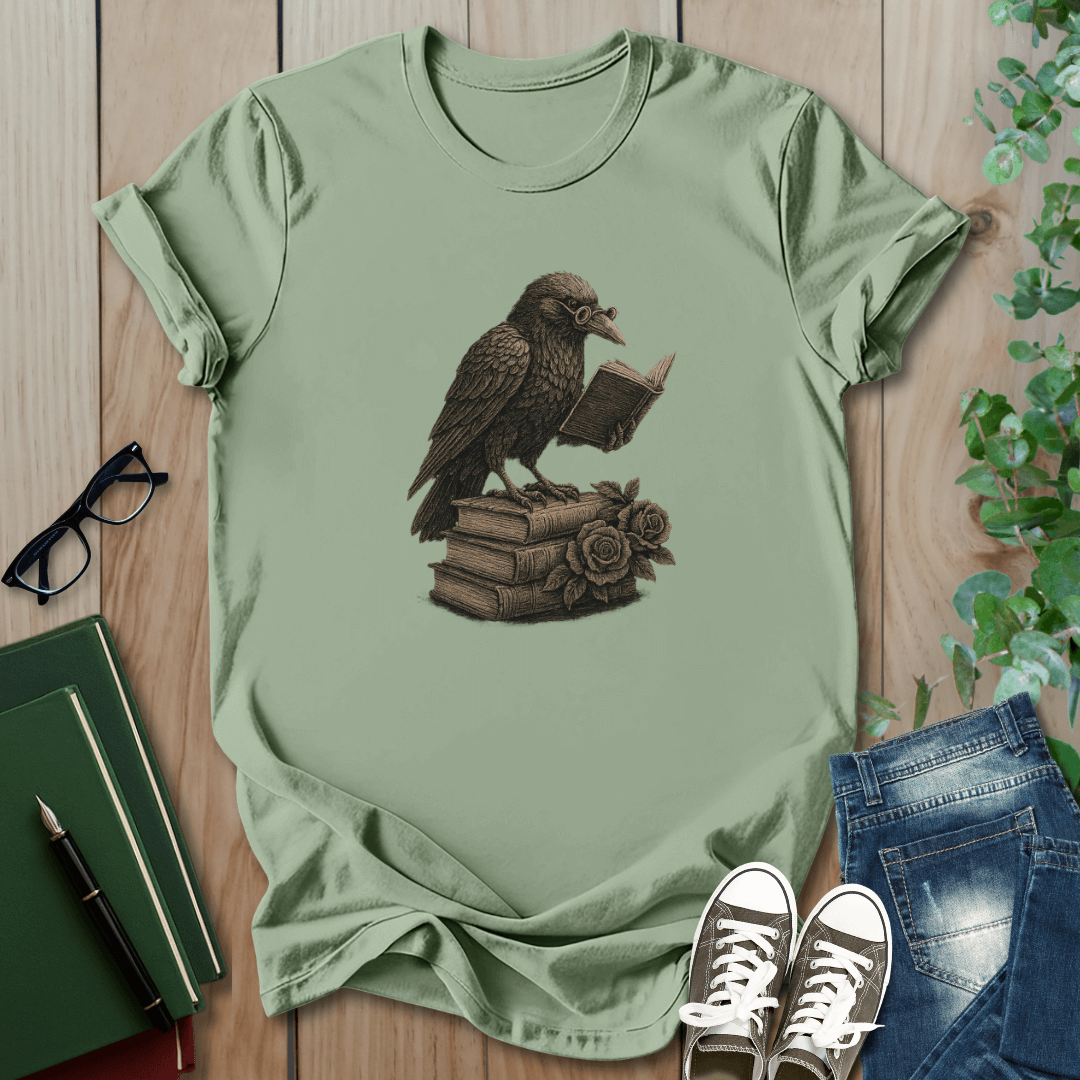 Dark Academia Crow Reading - T-Shirt