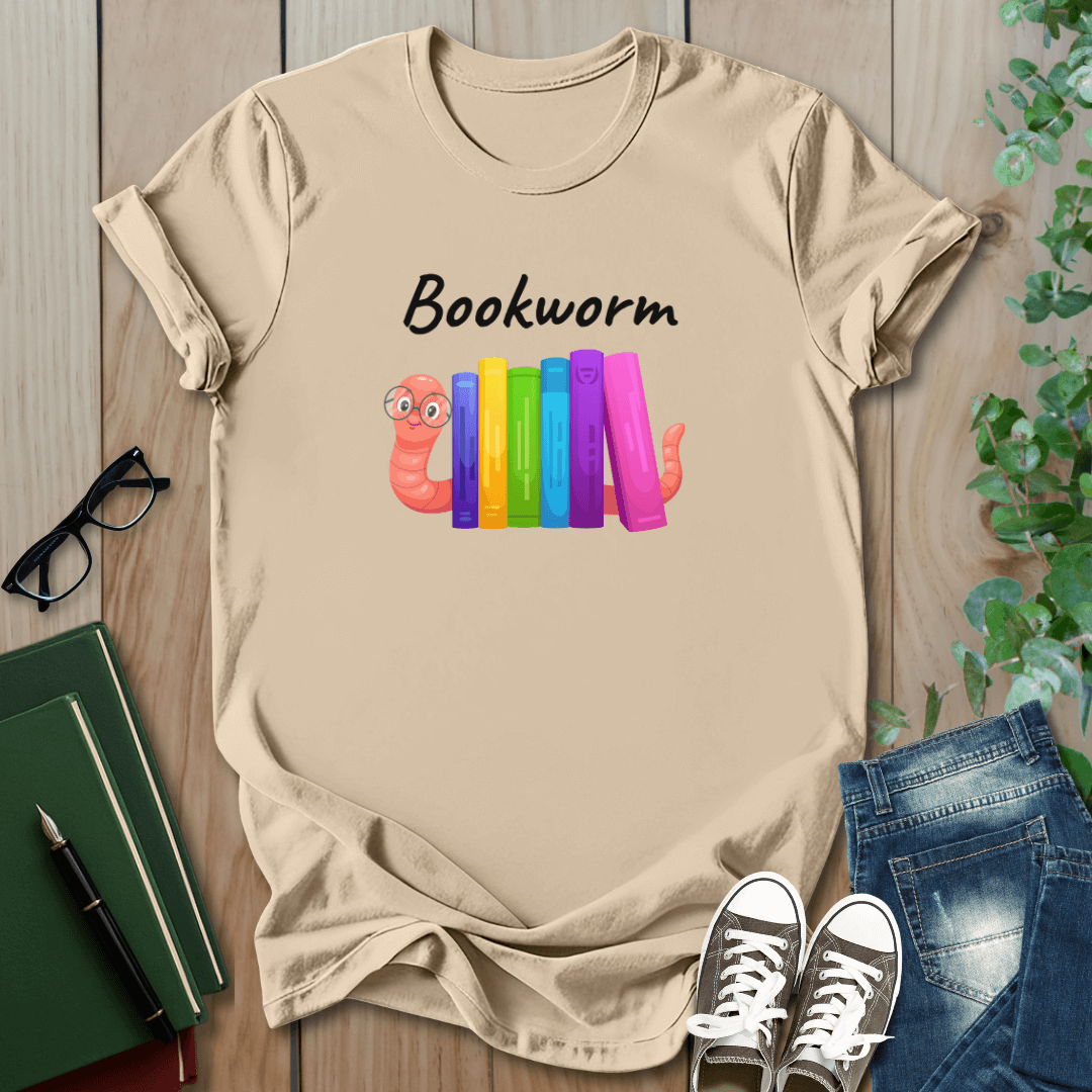 Bookworm Graphic - T-Shirt
