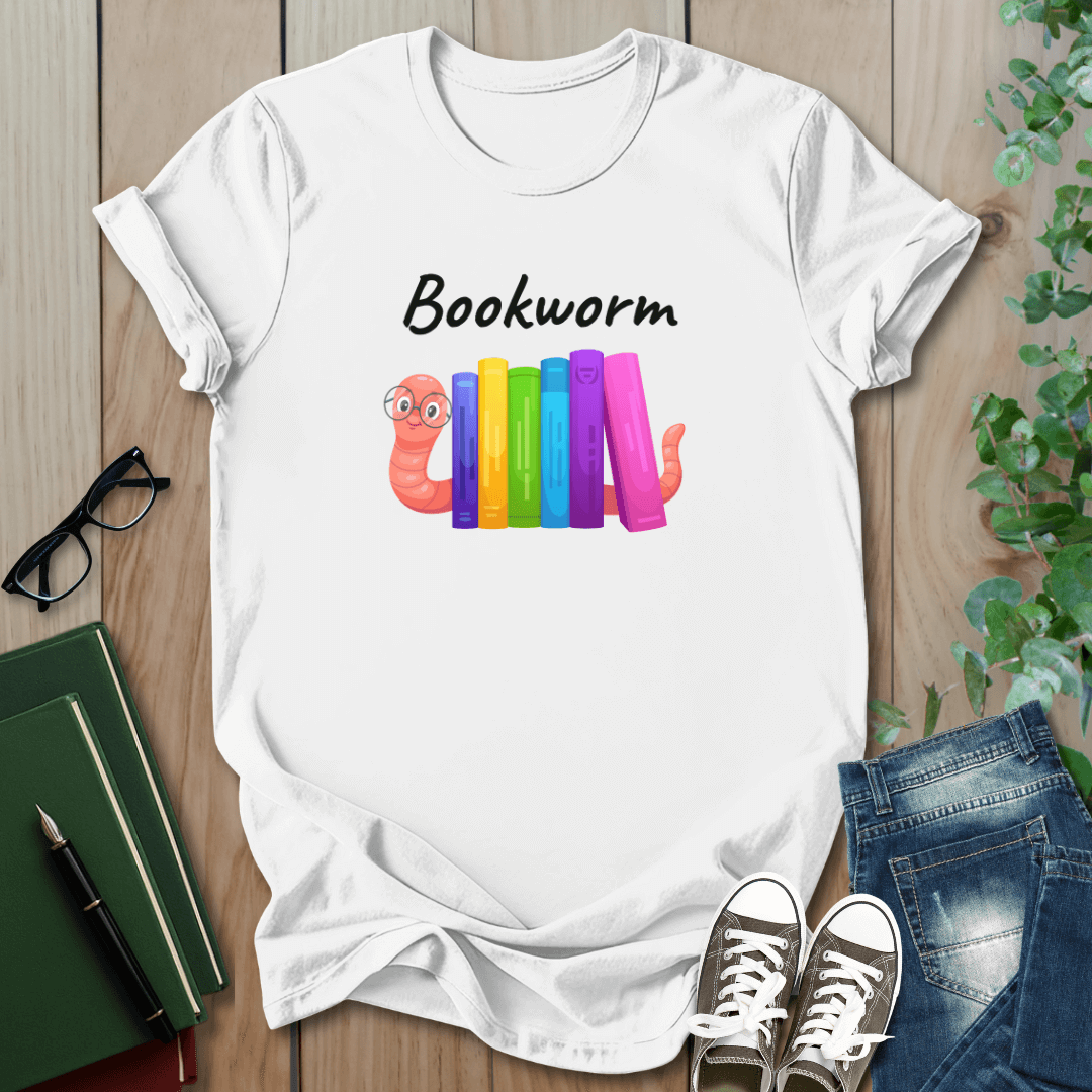 Bookworm Graphic - T-Shirt