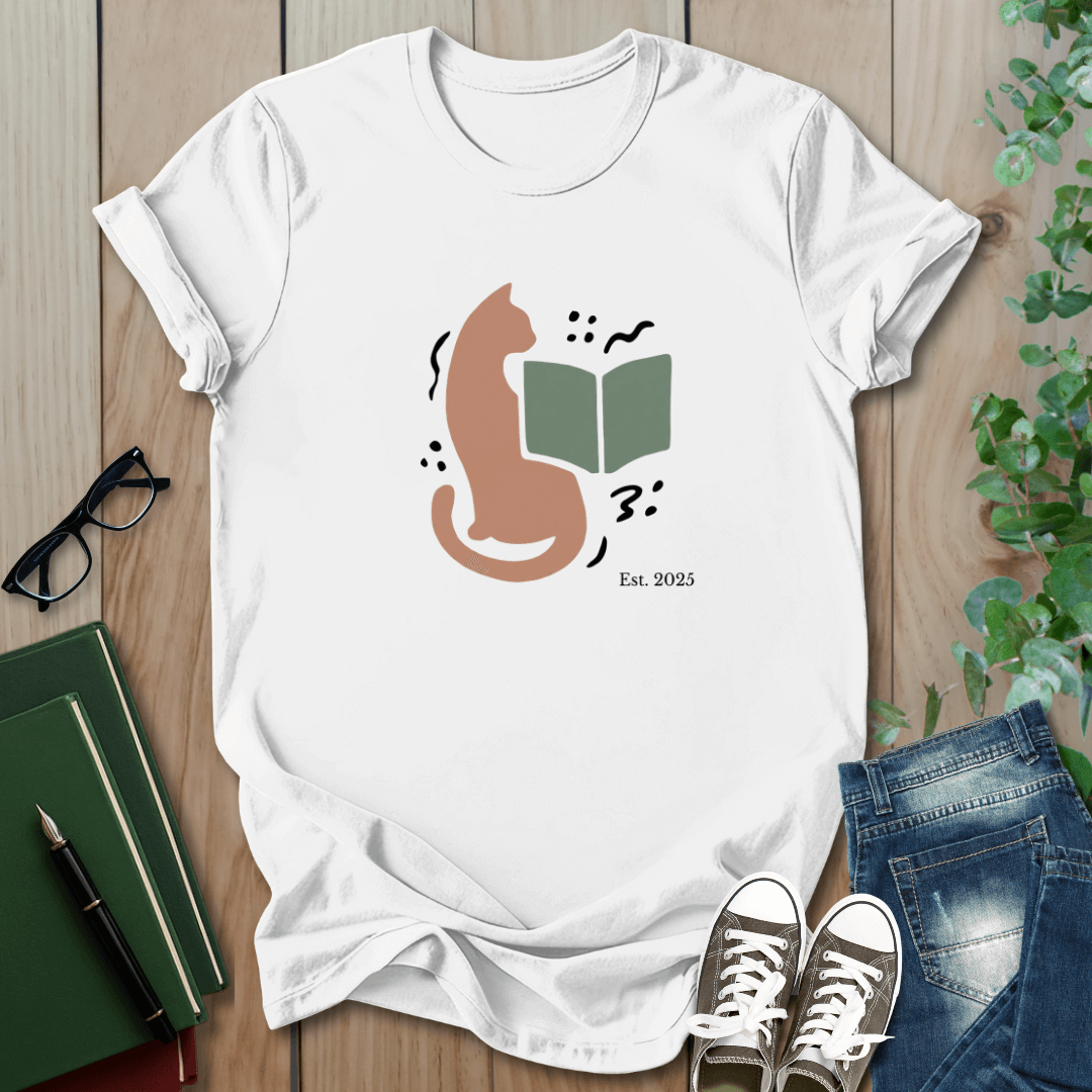 Matisse-inspired Cat & Book - T-Shirt