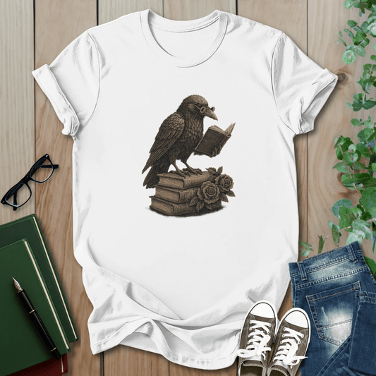 Dark Academia Crow Reading - T-Shirt